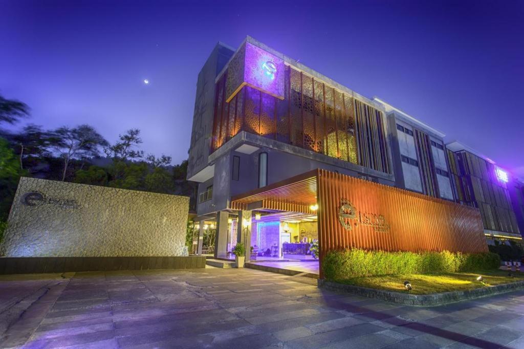 Escape 4* Phuket